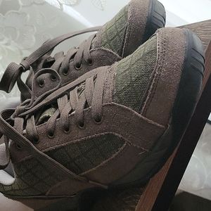 Therafit Shoes ( Sz 6 )